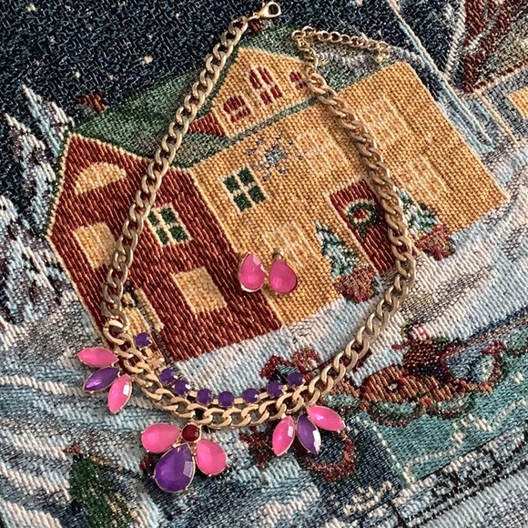 Necklace & earring set pink purple gold stud earrings pretty set - Picture 5 of 10